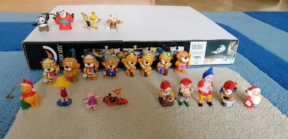 Играчки от шоколадови яйца