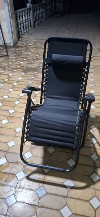 Продаётся шезлонг