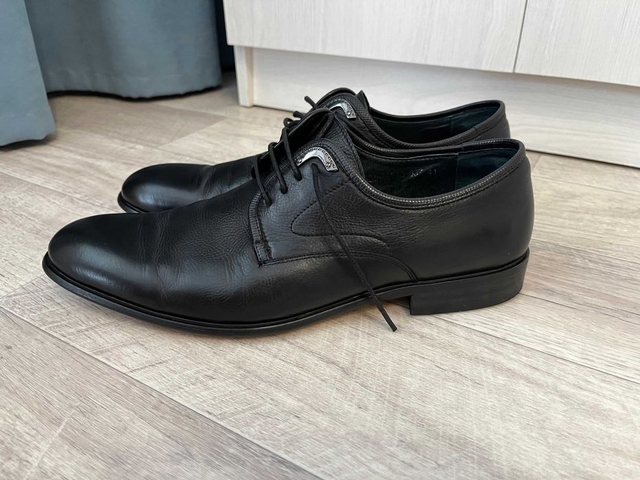 туфли из натуральной кожи.