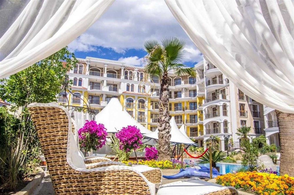 Продава се Двустаен апартамент в к.к. Слънчев бряг - 65 кв.м за 840 €/кв.м - Снимка #17