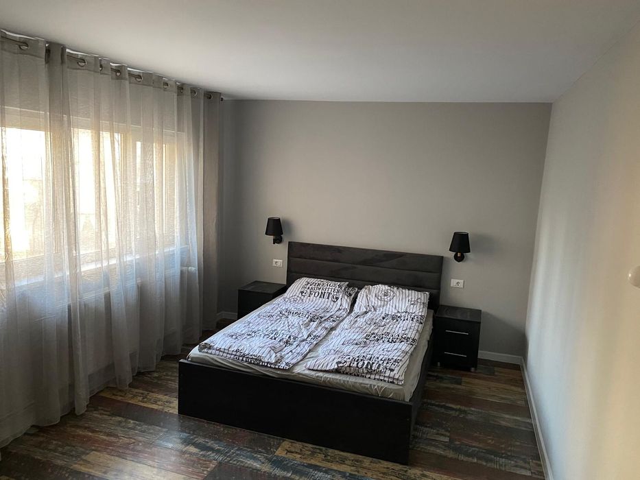 Apartament 2 camere Straja Lupeni în spatele Profi