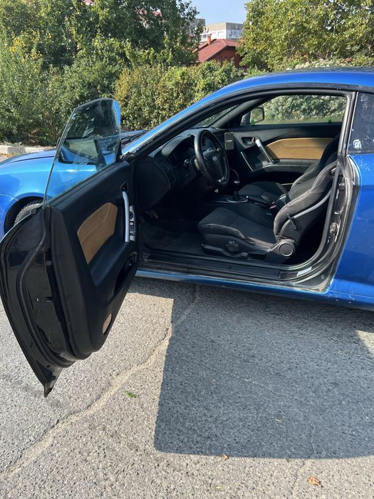 Hyundai coupe 2.0