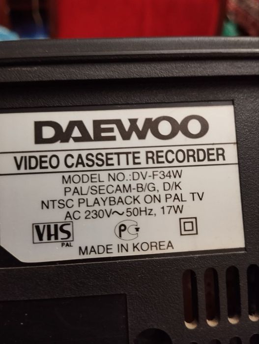 Видеомагнитофон DAEWOO