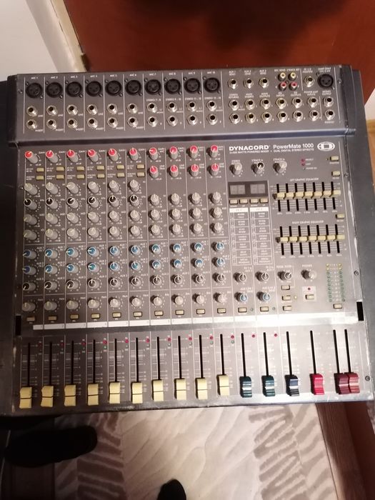 Mixer dynacord 1000 l serie 2x500 w preț 6500 de lei lei