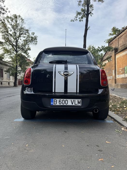 MINI Cooper Countryman 1.6 Benzină 122 CP | Panoramic | Piele + Stofă | 2012