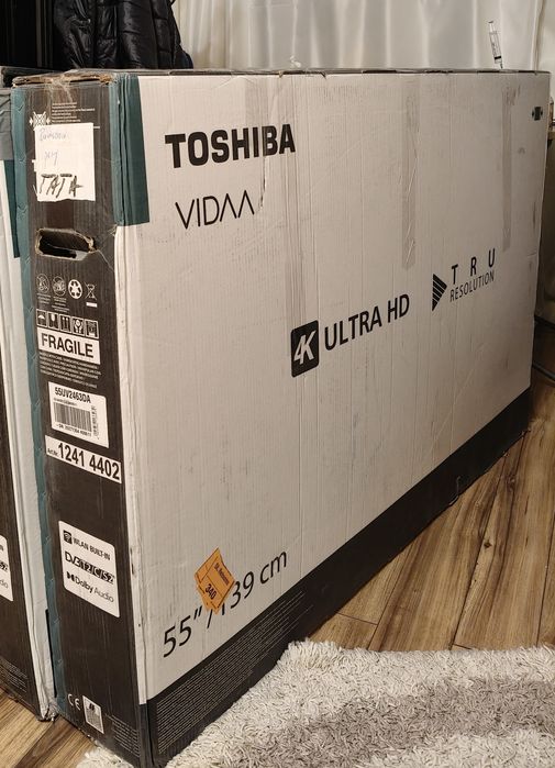 Tv 140cmSmart4K Ultra HD nou la cutie