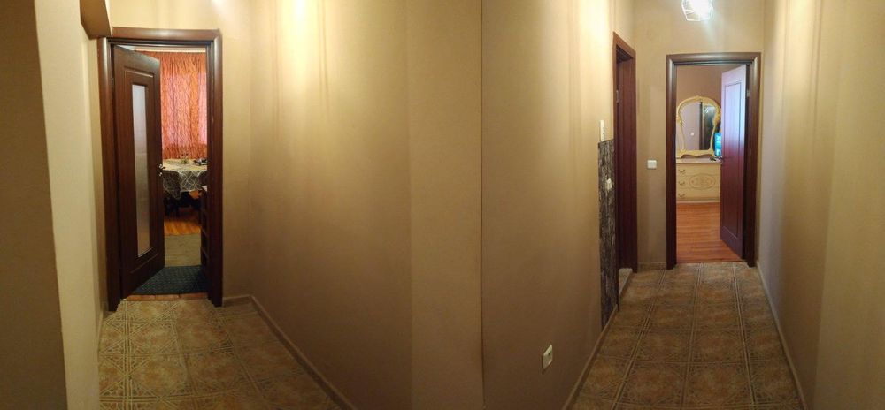 Дава се под наем Двустаен апартамент в Варна, Център - 55 кв.м за 500 € - Снимка #11