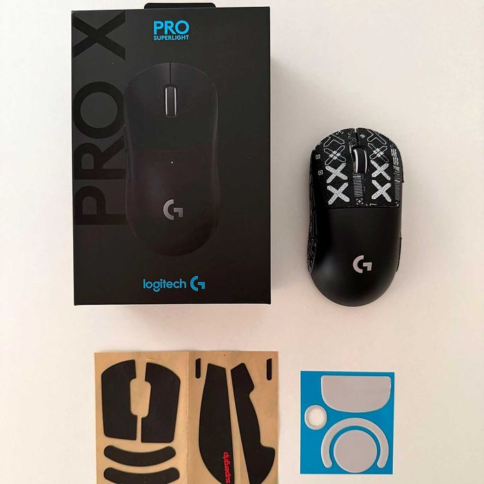 Logitech G Pro X Superlight Wireless + Gripuri + Skates