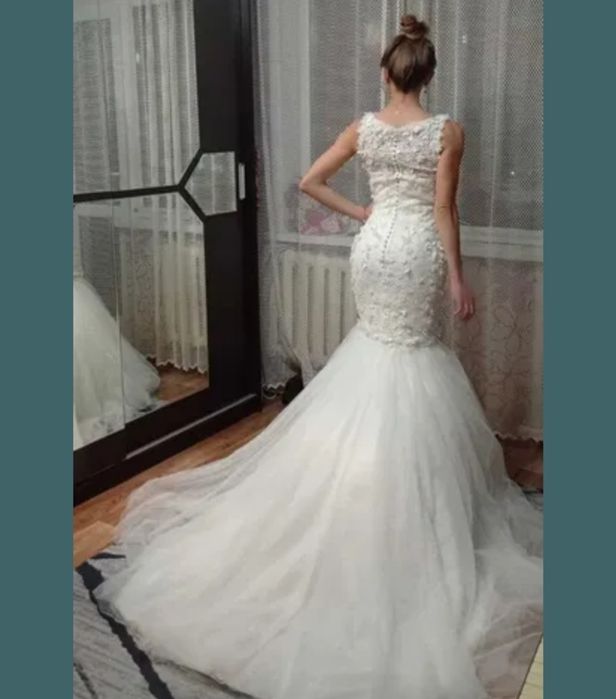 Продаётся шикарное свадебное платье "Рыбка"