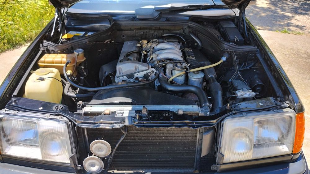 Mercedes-Benz 124 200 D
