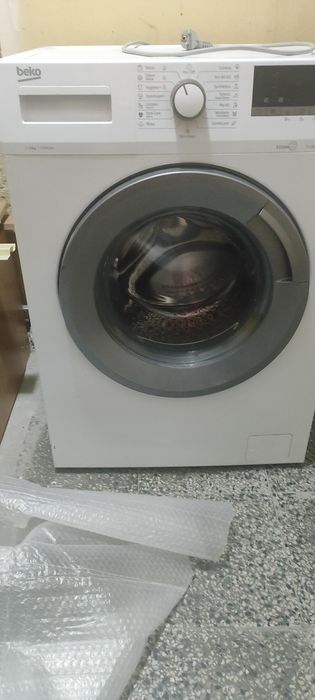 Продавам пералня BEKO
