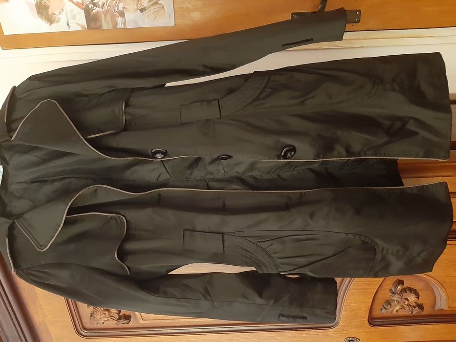 Trench Dama Negru, marimea 40. Super Pret!!! NEGOCIABIL!