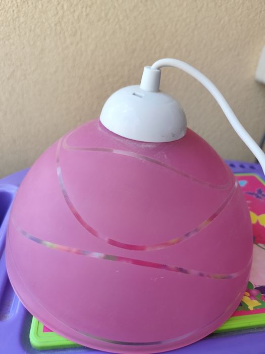 Полилей в лилаво