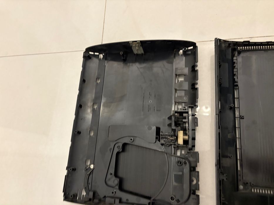 Carcasa capac PS3 Super Slim seria 4000 4100 4200 4XXX stare buna