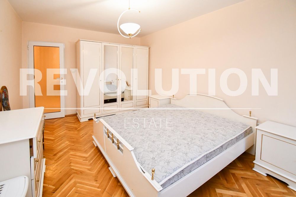 Дава се под наем Двустаен апартамент в София, Борово - 100 кв.м за 550 € - Снимка #7