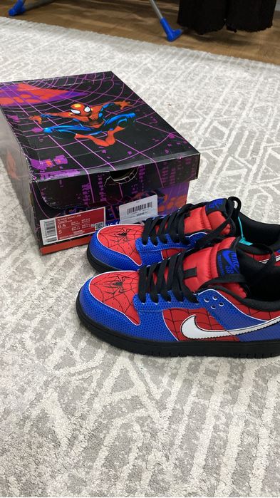 кроссовки spider man
