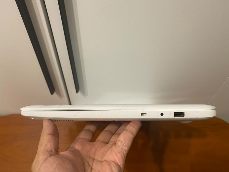 Надежный офисник ASUS/intel core N3050/SSD256