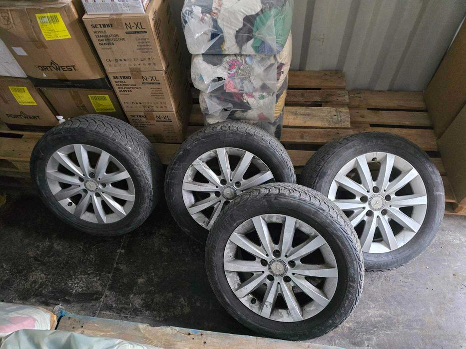 Продавам джанти за мерцедес -B класа