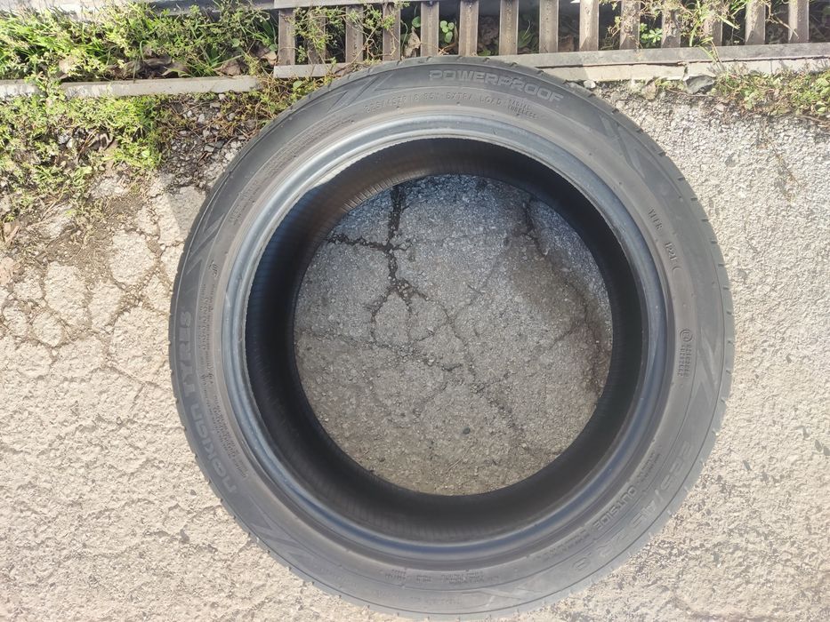 225 45 18 Nokian лятна