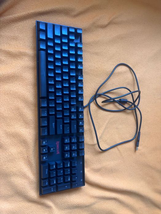 Tastatura mecanica gaming Redragon - Noua
