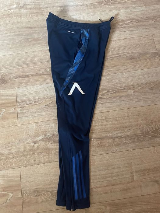 Долнище на Левски адйдас