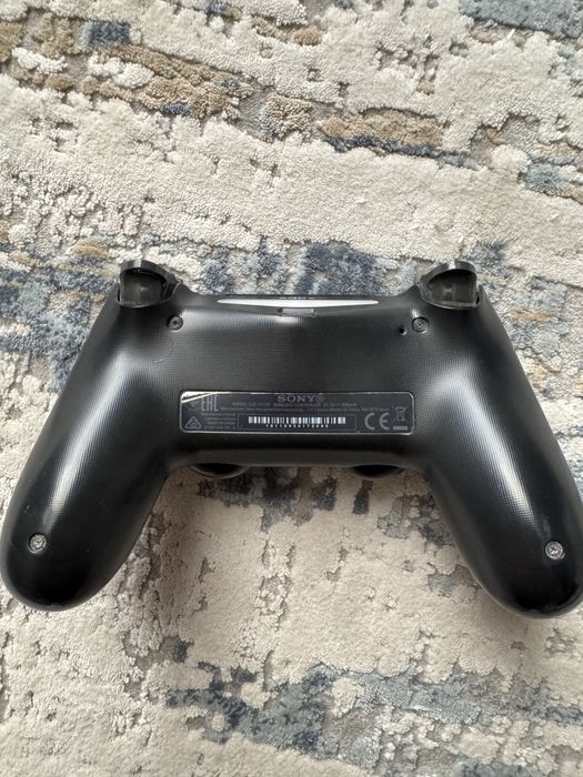Оригинальный джойстик DualShock 4 v2 (PS4)