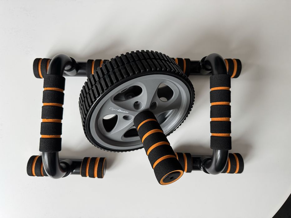 GymBeam стойки и двойно колело