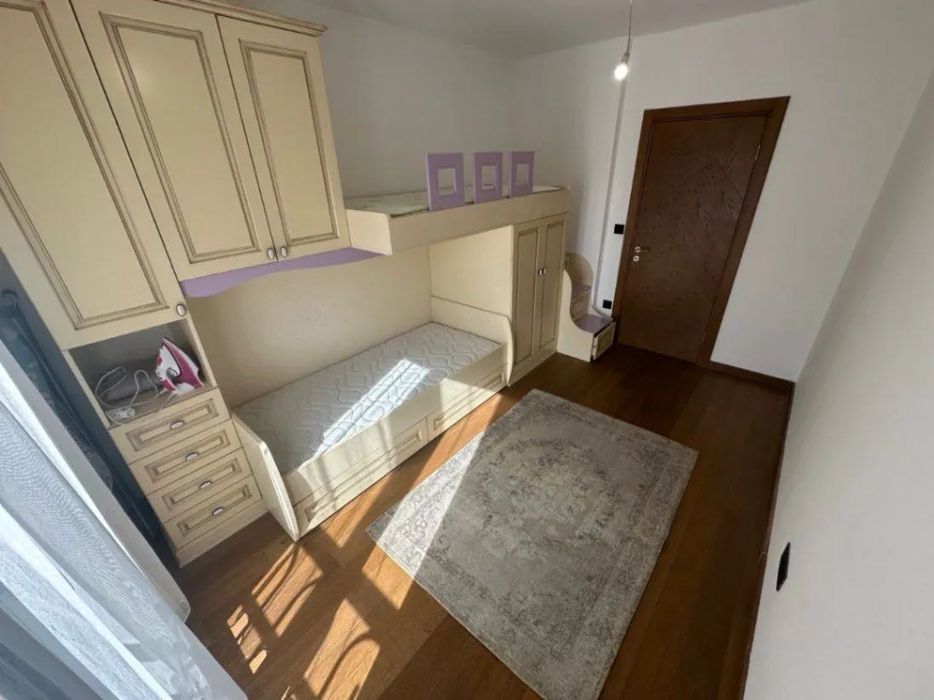 Продава се Тристаен апартамент в София, Хаджи Димитър - 84 кв.м за 2239 €/кв.м - Снимка #3