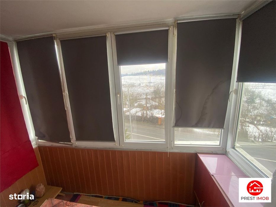 Apartament cu doua camere de vanzare in Dambu