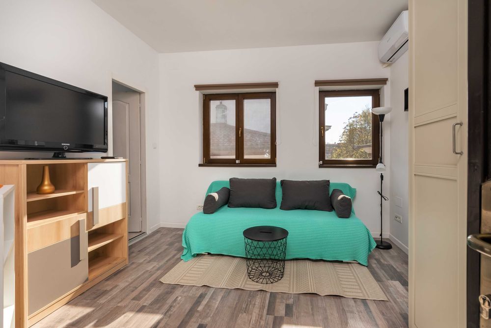 Garsoniera in Vila Interbelica de Inchiriat-Foisorul de Foc