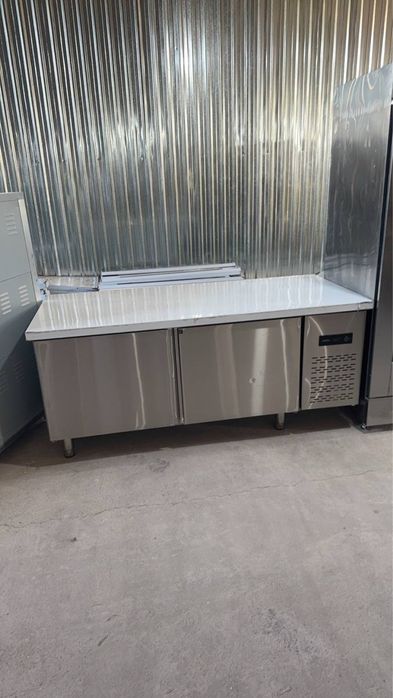 Стол Холодильник из нержавейки