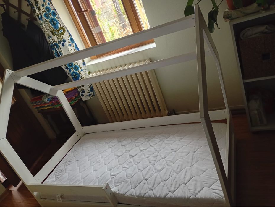 Patut copil plus saltea