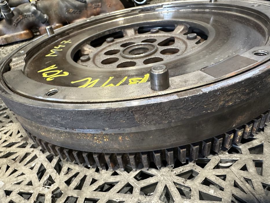 Volanta bmw motor 2.0 d M47 X3 E83 E60 E90 bmw seria 3 / 5 / 1