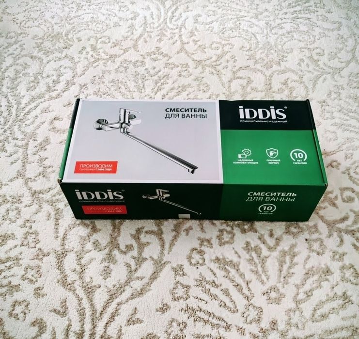 Смеситель для ванны