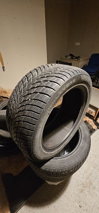 Nokian snow proof 245 45 r17