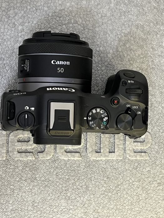 Canon r8 + обьектив