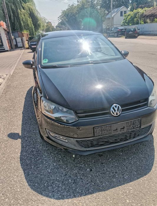 VOLKSWAGEN Polo 2010 — imagine 1