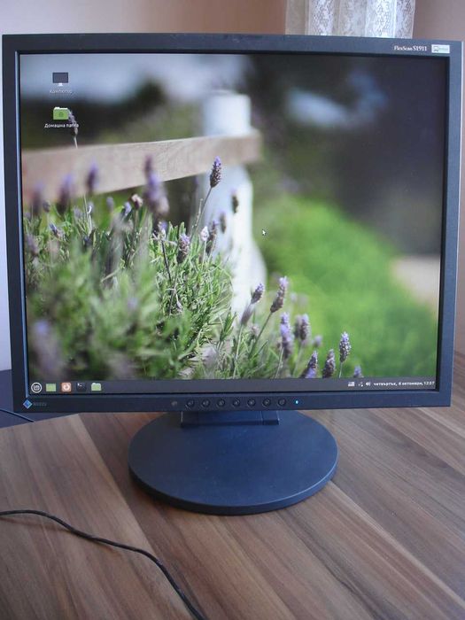 EIZO - професионален монитор за компютър графичен дизайн Made in Japan