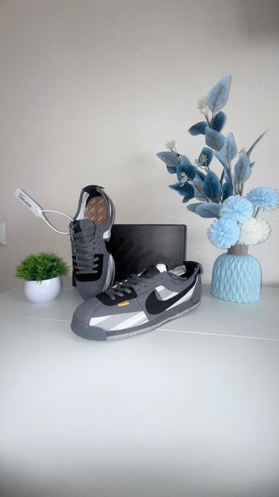 Кроссовки в LUX качестве