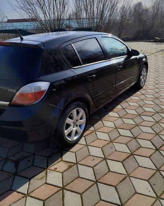 OPEL ASTRA H 1.6 benzina