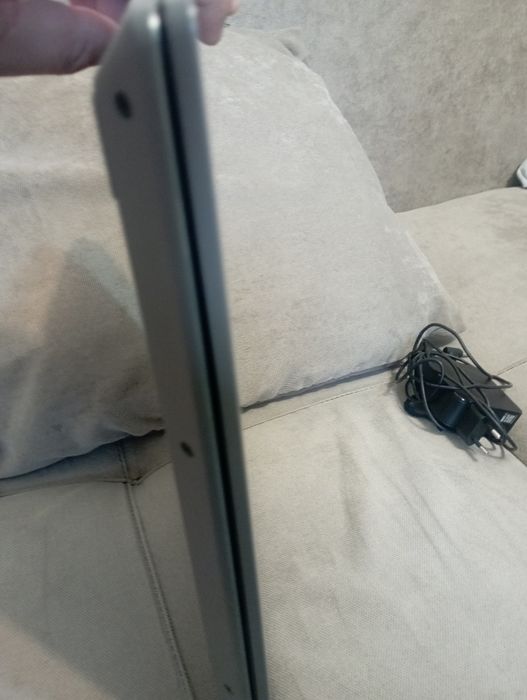 Ноутбук ленова  серый