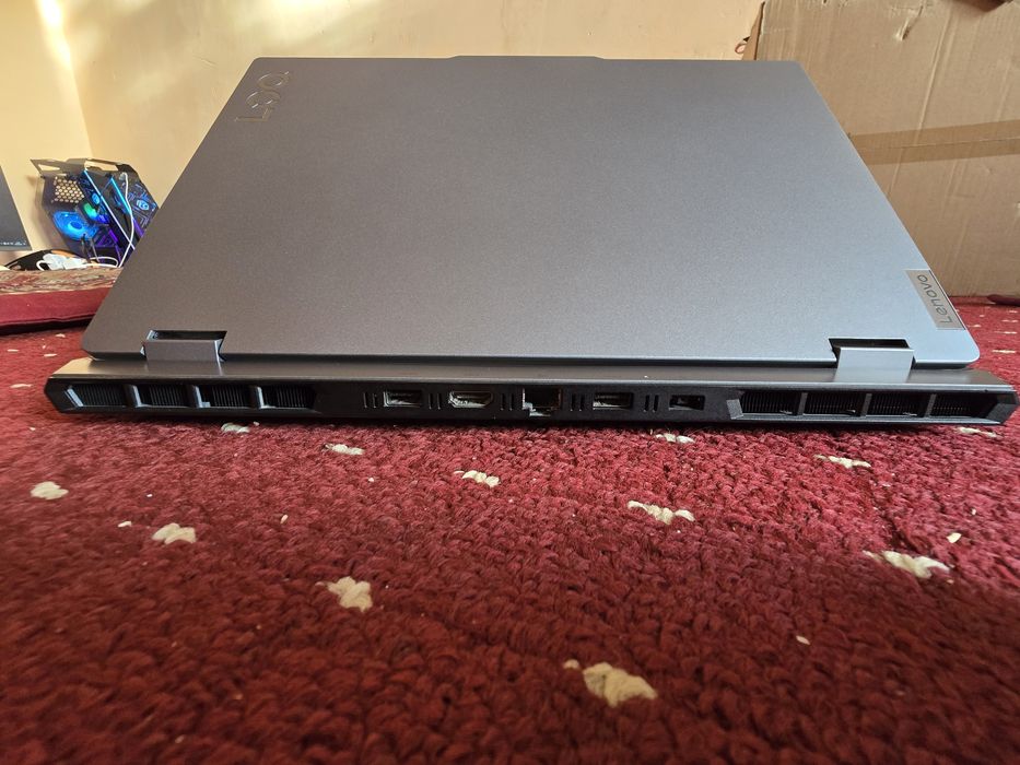 Noutbuk Lenovo LOQ