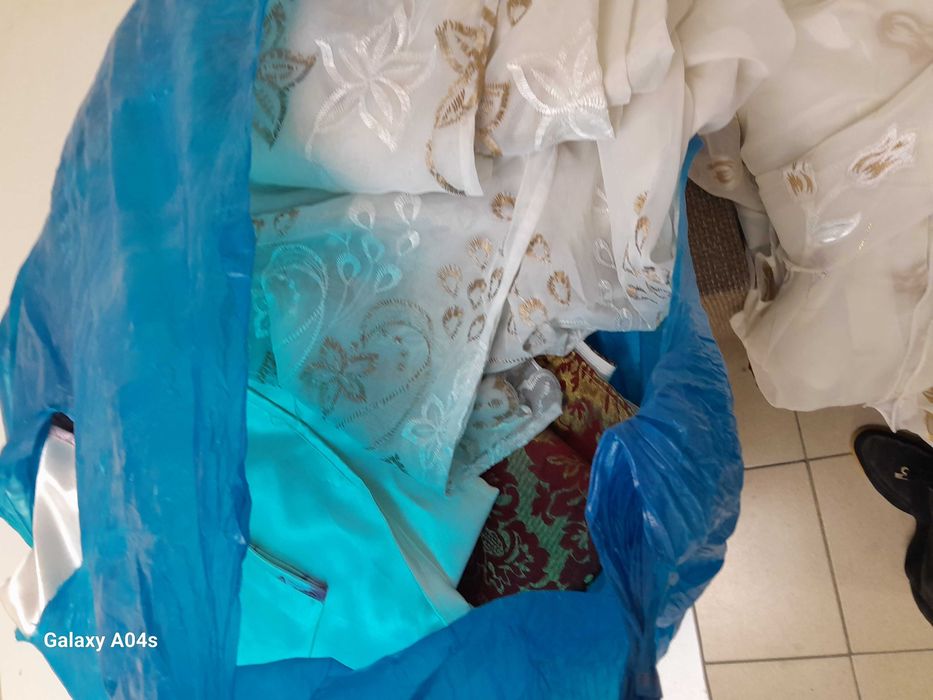 Продаются шторы .