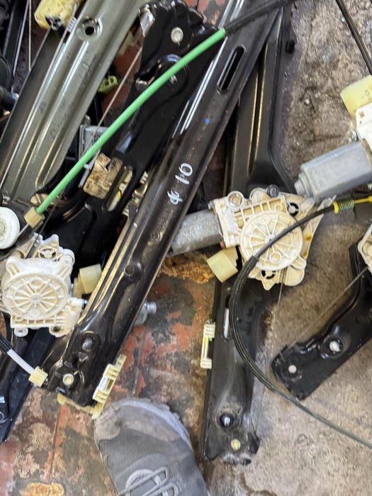 Машинки ел стъкла за бмв е60 е61 е90 е91