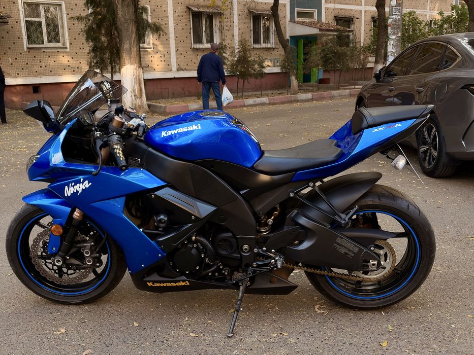 Kawasaki ZX10r Литр