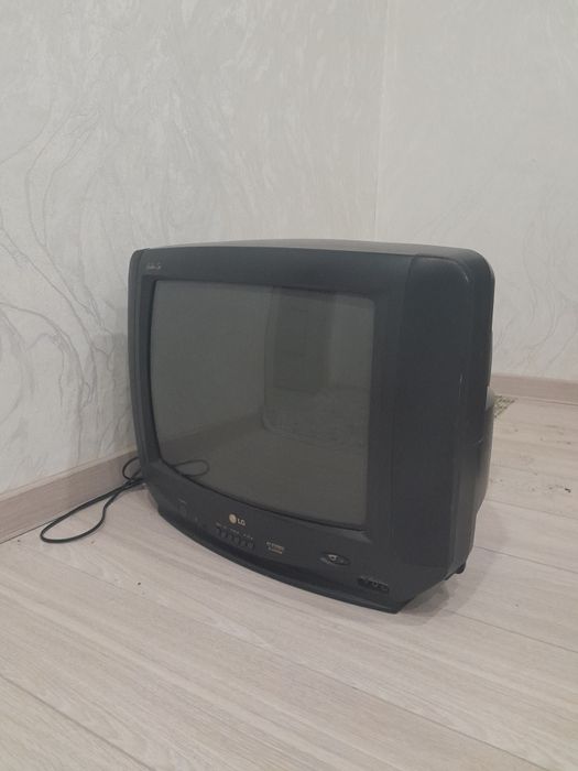 Телевизор хорошем состояние