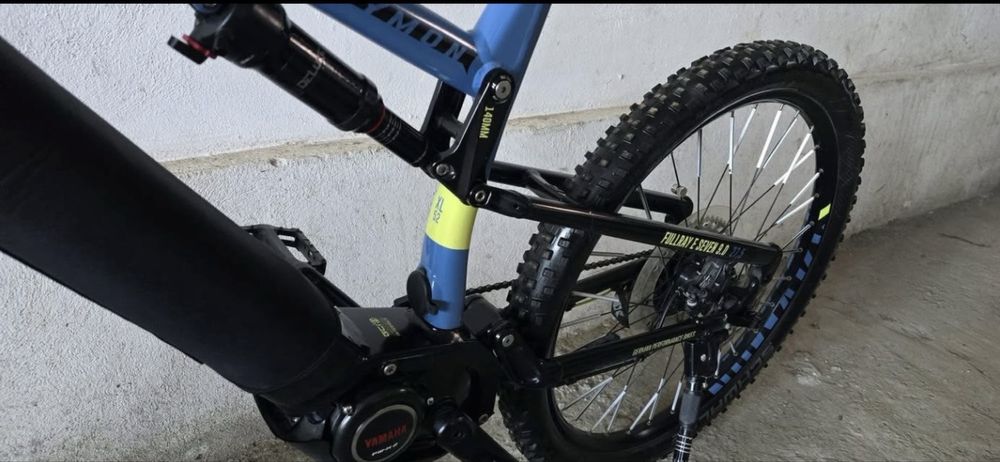 Bicicleta electrică Raymon cu motor yamaha pw-x2