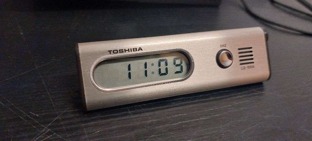 Ceas de colectie Toshiba Japan