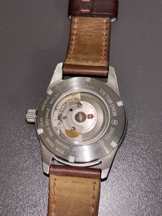 Часы Swiss Army Victorinox