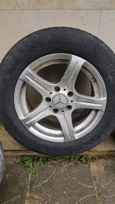 Оригинални джанти Mercedes 15" с гуми 195/65 R15 – комплект 4 бр.
